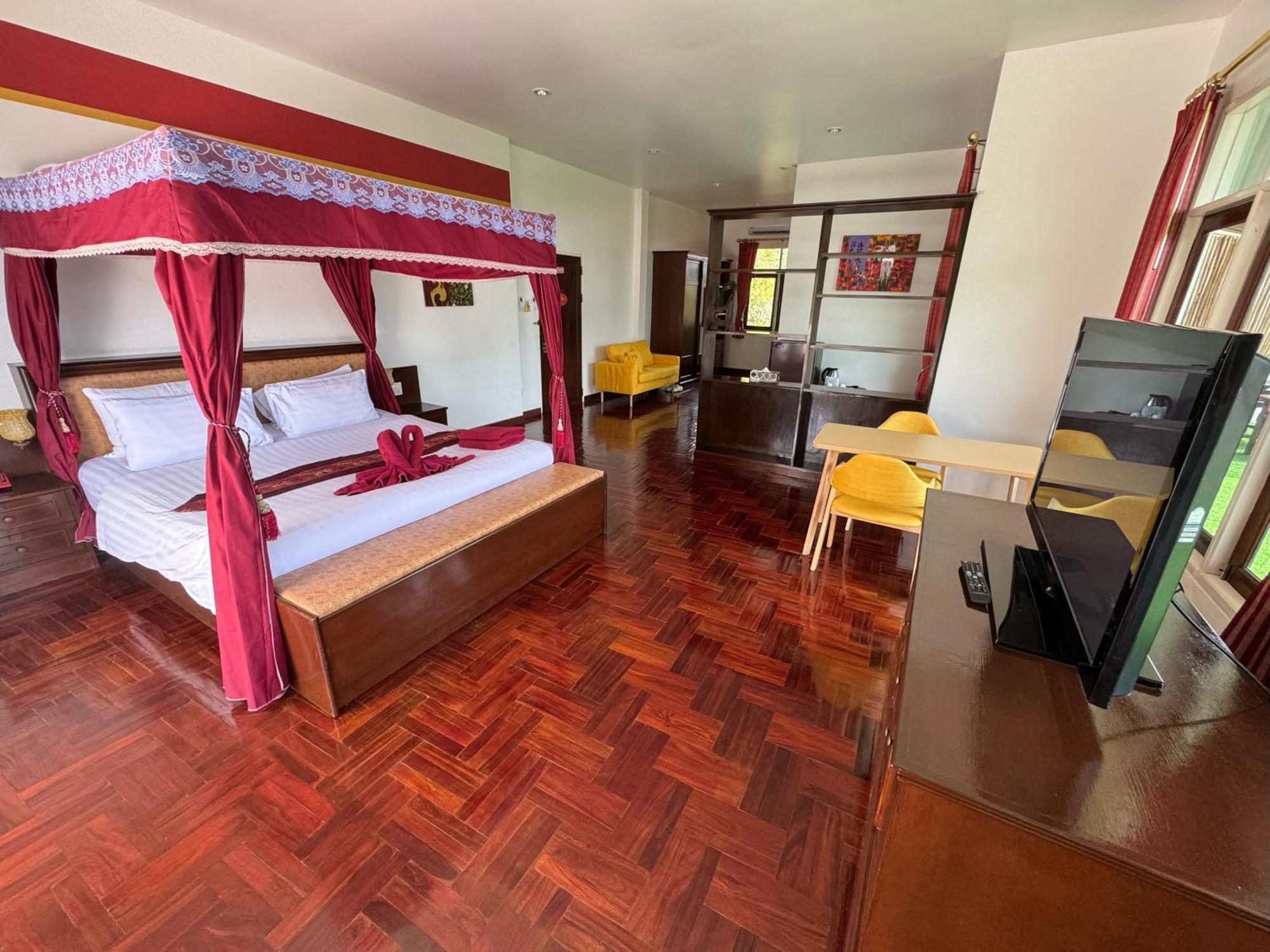 Ao Thai Resort Sathing Phra Extérieur photo